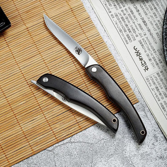 Razor sharp Japanese pocket knife