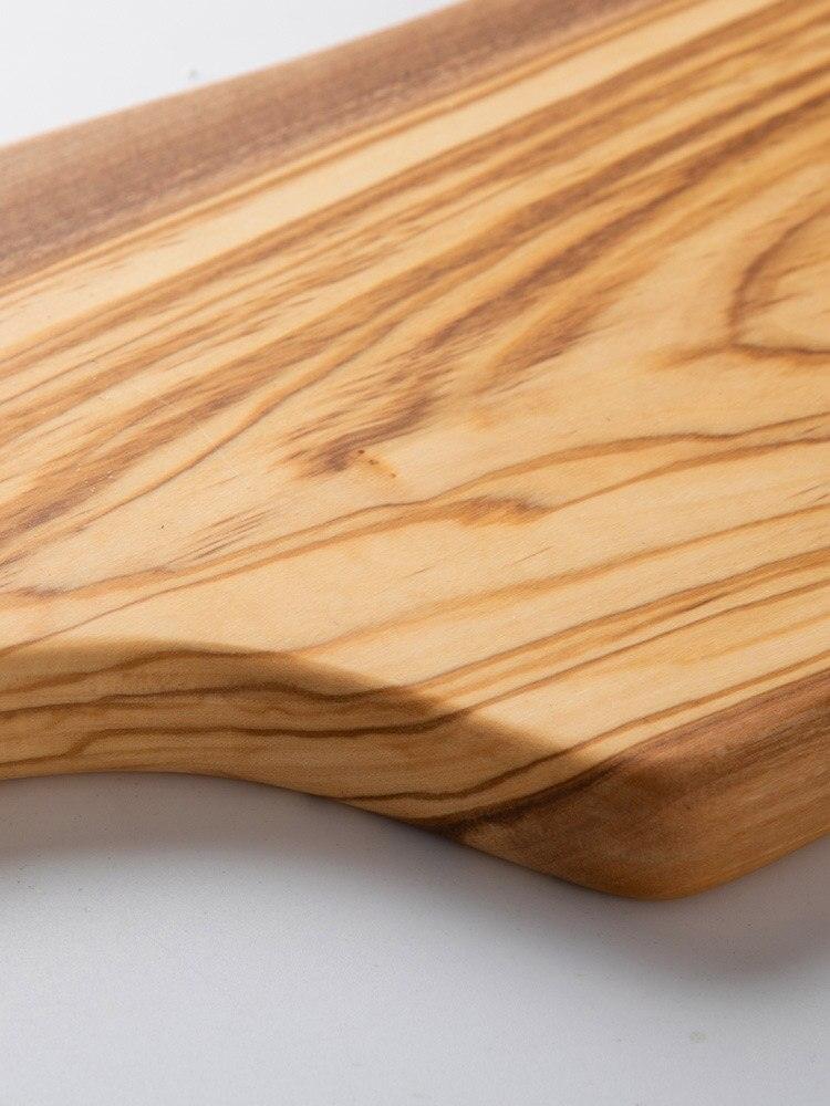 DESIGNER WOODEN CUTTING BOARD