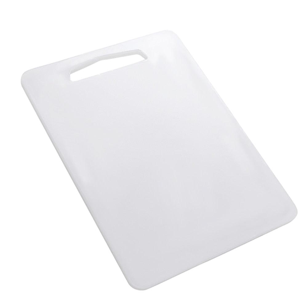 WHITE PLASTIC CUTTING BOARD