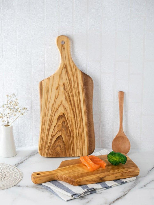 DESIGNER WOODEN CUTTING BOARD